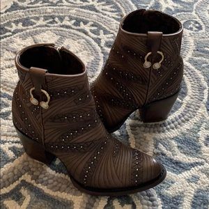 Cuadra boots size 7.5 (mex 24.5)